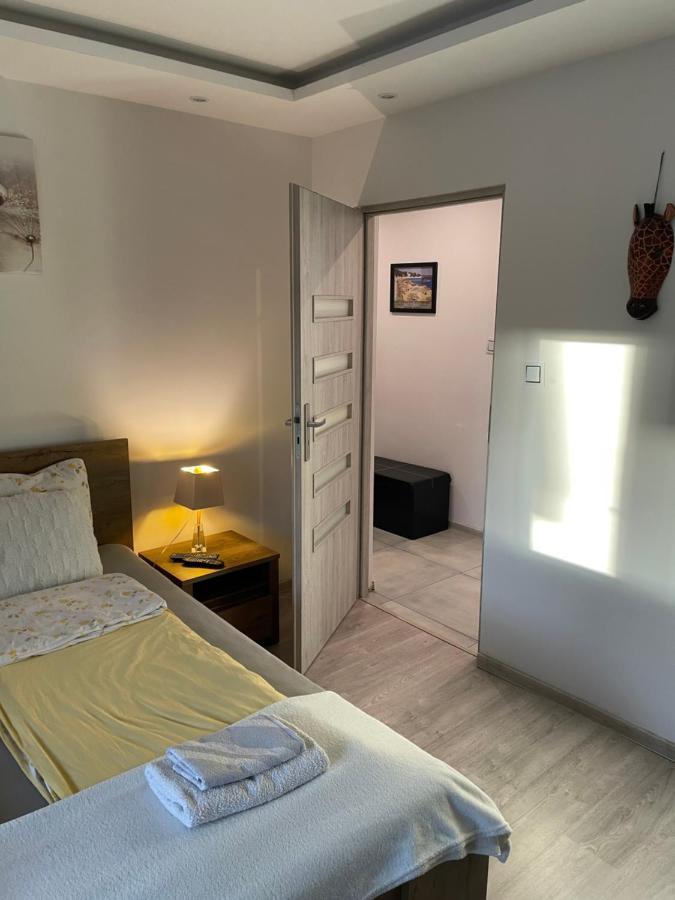 Prestige Apartament Elblag Esterno foto