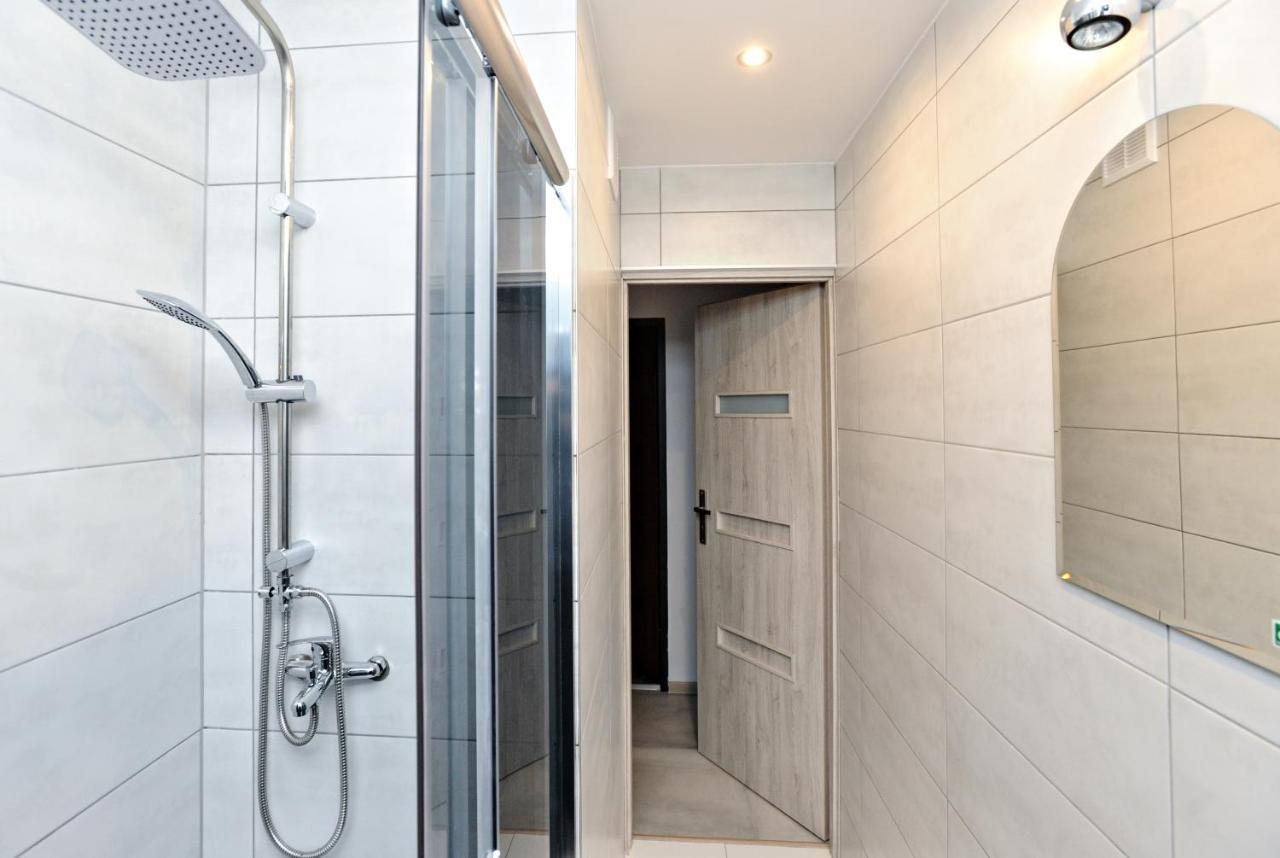 Prestige Apartament Elblag Esterno foto